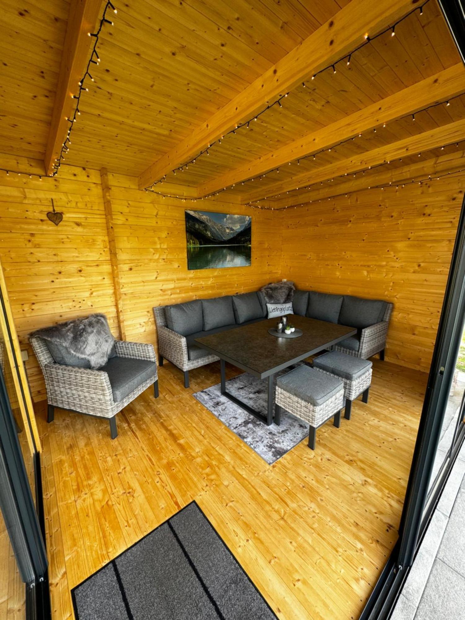 Gaestezimmer Kirchdorf Unteropfingen Exterior photo